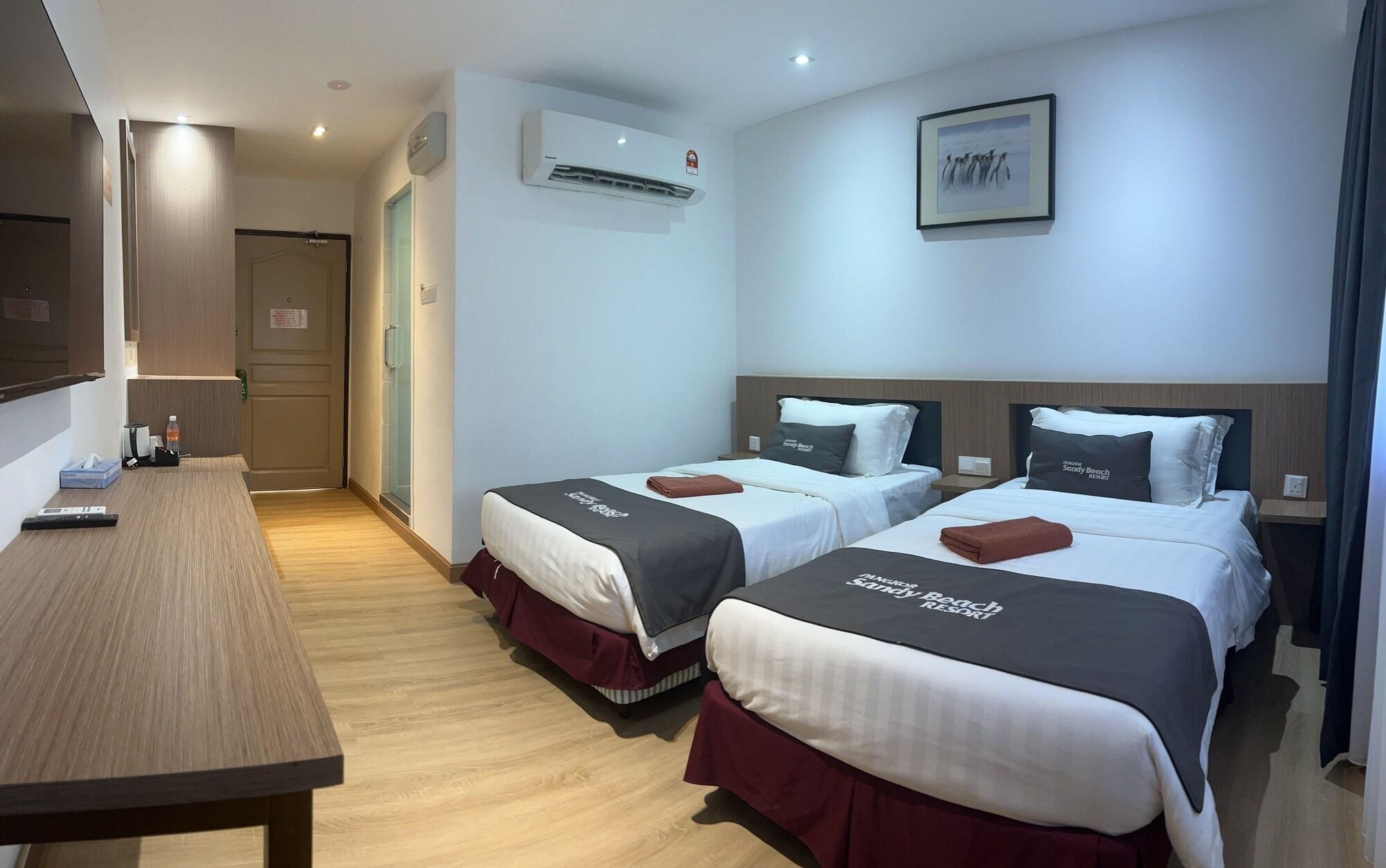 Pangkor Sandy Beach Resort Kampong Pasir Bogak Exterior photo