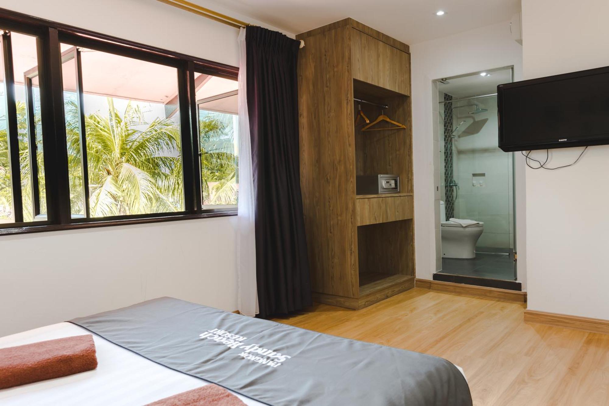 Pangkor Sandy Beach Resort Kampong Pasir Bogak Exterior photo